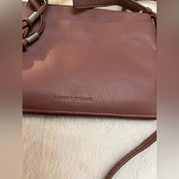 ✨ Lucky Brand Biro Crossbody Bag - Picture 4 of 16